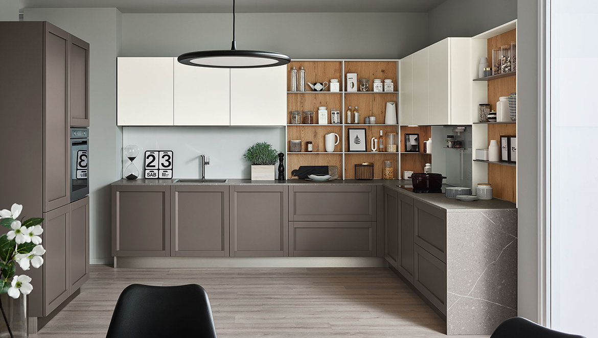 Open vs closed kitchen: Which design is ideal for your home?